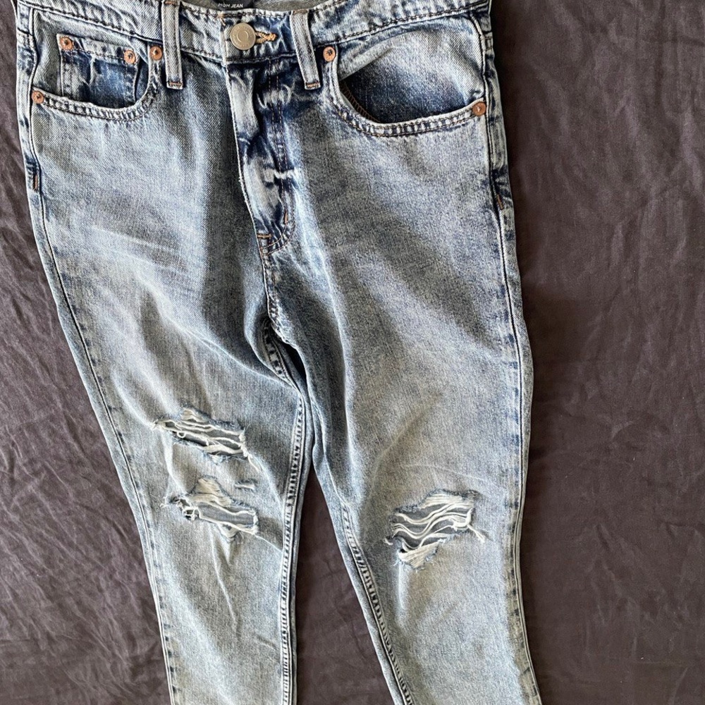 Ripped jeans